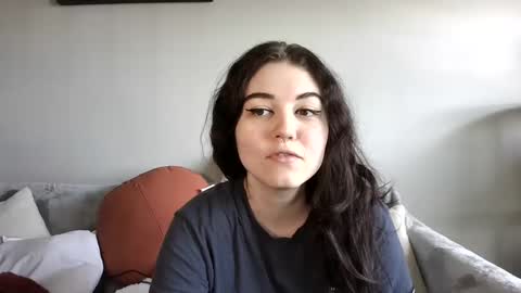 Snapshot of goddessshadowraven chatting on 02.14.25 Goddess Raven online show from 02.14.25