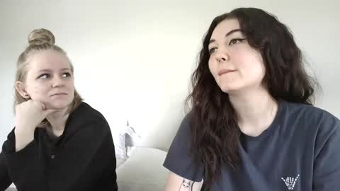 Snapshot of goddessshadowraven chatting on 02.15.25 Goddess Raven online show from 02.15.25