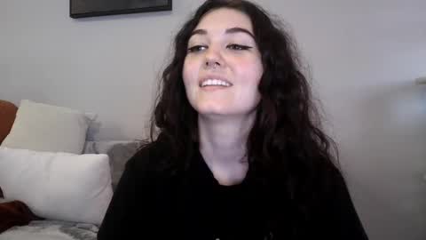 Snapshot of goddessshadowraven chatting on 02.25.25 Goddess Raven online show from 02.25.25