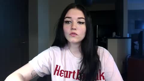 Snapshot of goddessshadowraven chatting on 09.19.25 Goddess Raven online show from 09.19.25