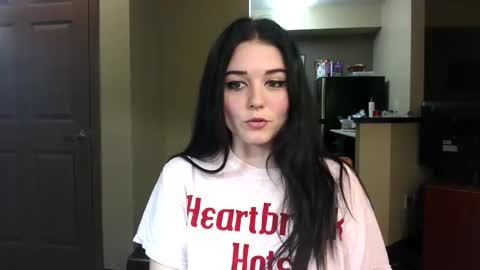 Snapshot of goddessshadowraven chatting on 09.20.25 Goddess Raven online show from 09.20.25