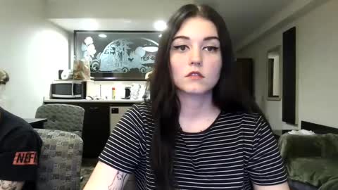 Snapshot of goddessshadowraven chatting on 09.26.25 Goddess Raven online show from 09.26.25