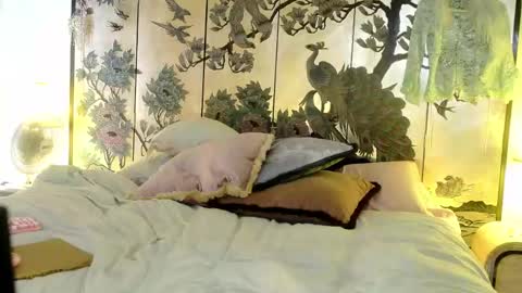 Snapshot of goddesssherry00 chatting on 02.09.26 Goddess Sherry online show from 02.09.26