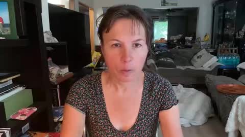 Snapshot of goddesszofia chatting on 05.27.26 goddesszofia online show from 05.27.26