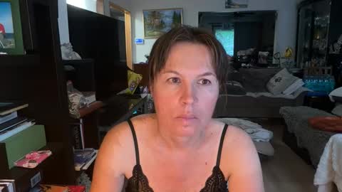 Snapshot of goddesszofia chatting on 05.28.26 goddesszofia online show from 05.28.26