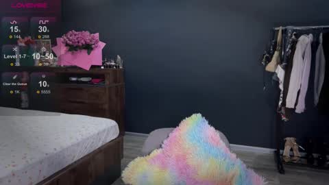 Lissandra online show from 10.05.25