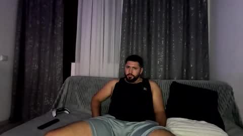 gold_alpha_boy online show from 10.29.25