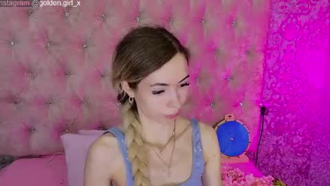 golden girl   online show from 04.22.26