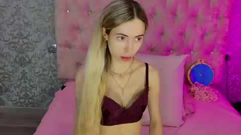 golden girl   online show from 07.19.26