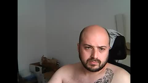 Snapshot of goldenspainboy chatting on 04.25.26 goldenspainboy online show from 04.25.26