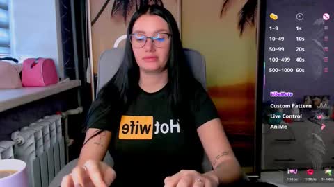 Polina online show from 11.18.25