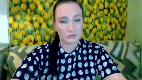 Snapshot of goldmoonn chatting on 03.02.25 goldmoonn online show from 03.02.25