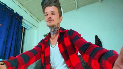 Goldy Loyal93 online show from 09.18.25