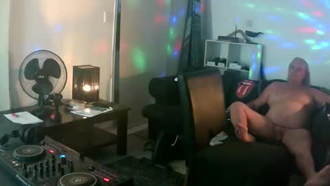 Snapshot of goldyguy011 chatting on 03.21.26 goldyguy011 online show from 03.21.26