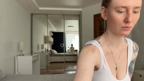 Polly online show from 02.17.26