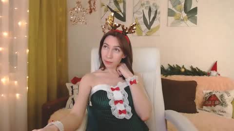 Good GlamorGirl online show from 12.31.24