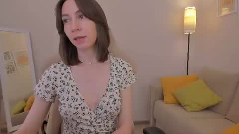 Snapshot of good_glamorgirl chatting on 06.19.26 Good GlamorGirl online show from 06.19.26
