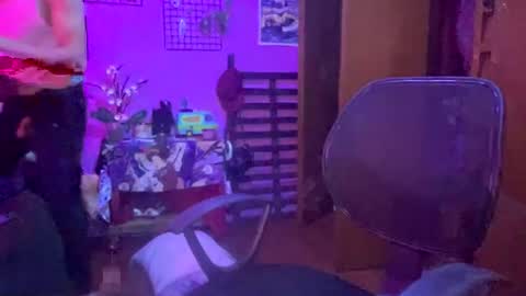 Snapshot of goodbatorboy chatting on 01.01.25 goodbatorboy online show from 01.01.25