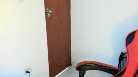 Snapshot of goodboy69i chatting on 05.16.26 goodboy69i online show from 05.16.26