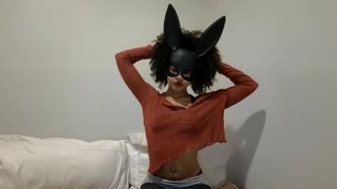 Snapshot of goodgirlmae chatting on 03.03.26 maeeo online show from 03.03.26