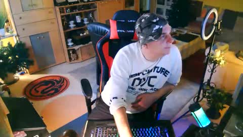 Snapshot of google5001 chatting on 02.21.26 google5001 online show from 02.21.26