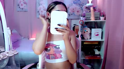 Anora online show from 11.26.25