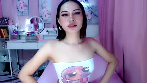 Anora online show from 04.22.26