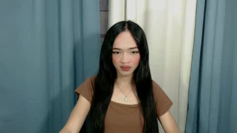 Snapshot of gorgeous_celestine chatting on 06.30.26 tine online show from 06.30.26