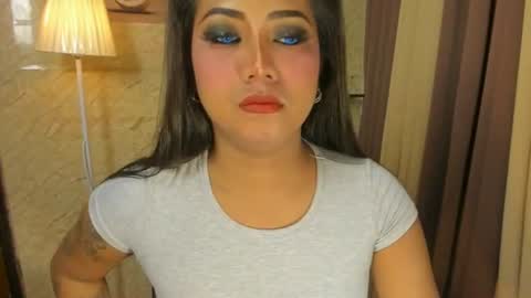 RIANA online show from 07.23.26