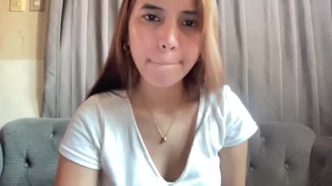 Snapshot of gorgeous_lyn1 chatting on 05.21.26 Lyn online show from 05.21.26