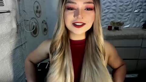 Amanda rose online show from 10.22.25