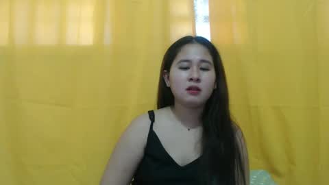 Snapshot of gorgeousasianmyra chatting on 02.14.25 gorgeousasianmyra online show from 02.14.25
