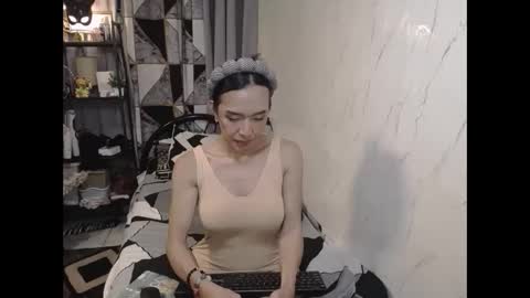 Snapshot of gorgeousbombshellx chatting on 01.15.26 mikay online show from 01.15.26