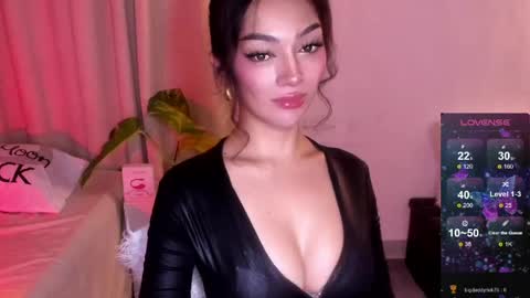 Snapshot of gorjuicexxx chatting on 05.29.26 Miss Nia online show from 05.29.26