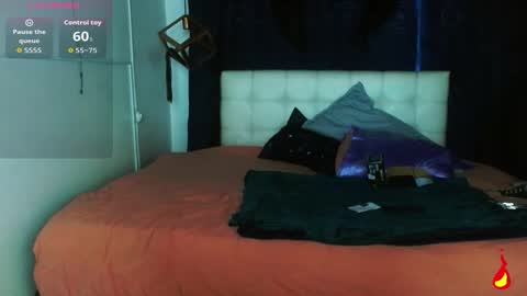 Snapshot of goth_minerva chatting on 10.12.25 goth_minerva online show from 10.12.25