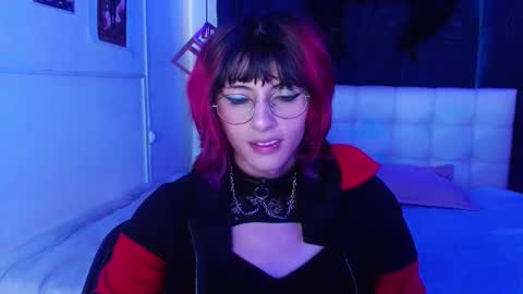 Snapshot of goth_minerva chatting on 10.15.25 goth_minerva online show from 10.15.25