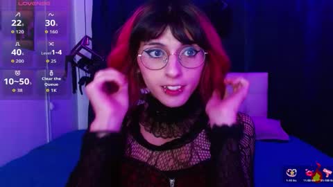 Snapshot of goth_minerva chatting on 10.31.25 goth_minerva online show from 10.31.25