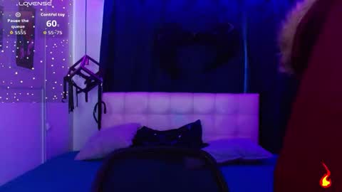 Snapshot of goth_minerva chatting on 11.10.25 goth_minerva online show from 11.10.25