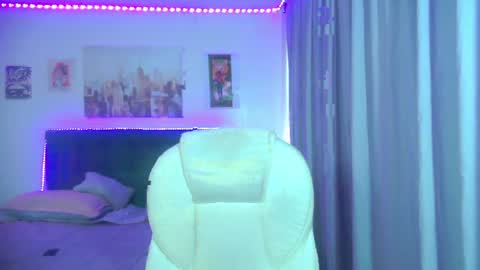 goth_minerva online show from 05.04.26