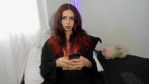 Snapshot of goth_ru chatting on 12.31.24 Russ online show from 12.31.24