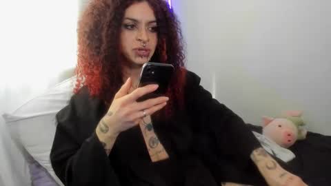 Snapshot of goth_ru chatting on 01.14.25 Russ online show from 01.14.25