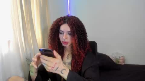 Snapshot of goth_ru chatting on 01.18.25 Russ online show from 01.18.25