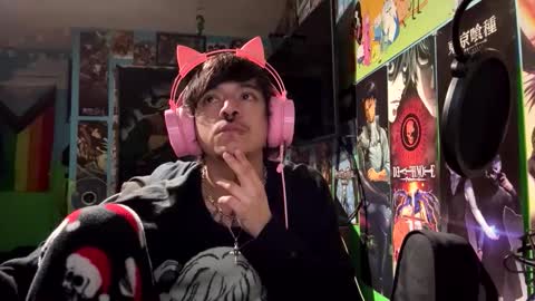 Snapshot of gothboitoy chatting on 12.04.25 Gothboitoy online show from 12.04.25