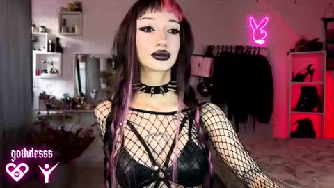    online show from 03.15.26