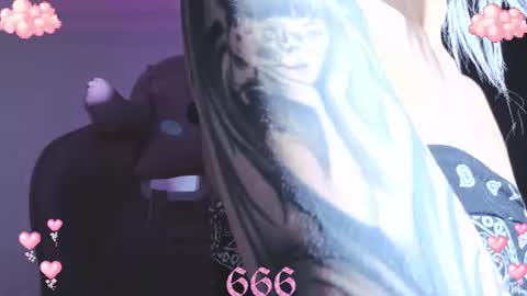 Snapshot of gothicute chatting on 07.14.26 online show from 07.14.26