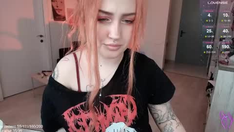 traumfrau Kira angel face devil eyes I SELL A LOT VIDEO IN GALLERY online show from 04.28.26