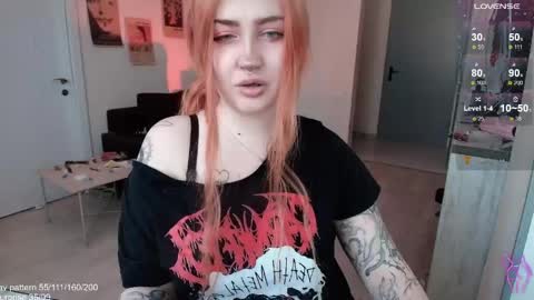 traumfrau Kira angel face devil eyes I SELL A LOT VIDEO IN GALLERY online show from 04.29.26