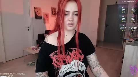 Snapshot of gothkittys chatting on 05.06.26 traumfrau Kira angel face devil eyes I SELL A LOT VIDEO IN GALLERY online show from 05.06.26
