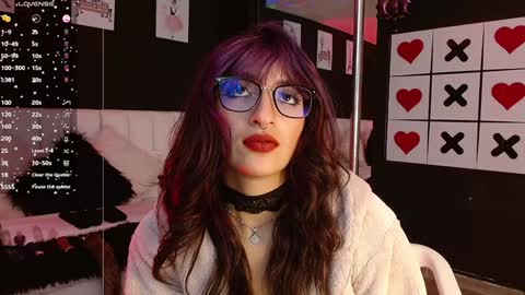 Meredith Alessandra online show from 01.28.25