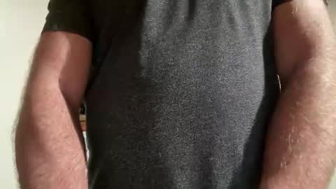 Snapshot of gqimage chatting on 02.13.25 GQImage online show from 02.13.25